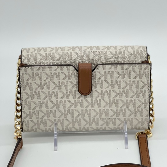 Michael Kors MD MF Phone Xbody Bag Vanilla - Picture 4 of 14